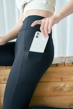 將圖片載入圖庫檢視器 【 A.Brolly 亞伯尼 】Mintie 涼感薄荷瑜珈褲 (甜美藕/暗霧黑/伯爵藍)